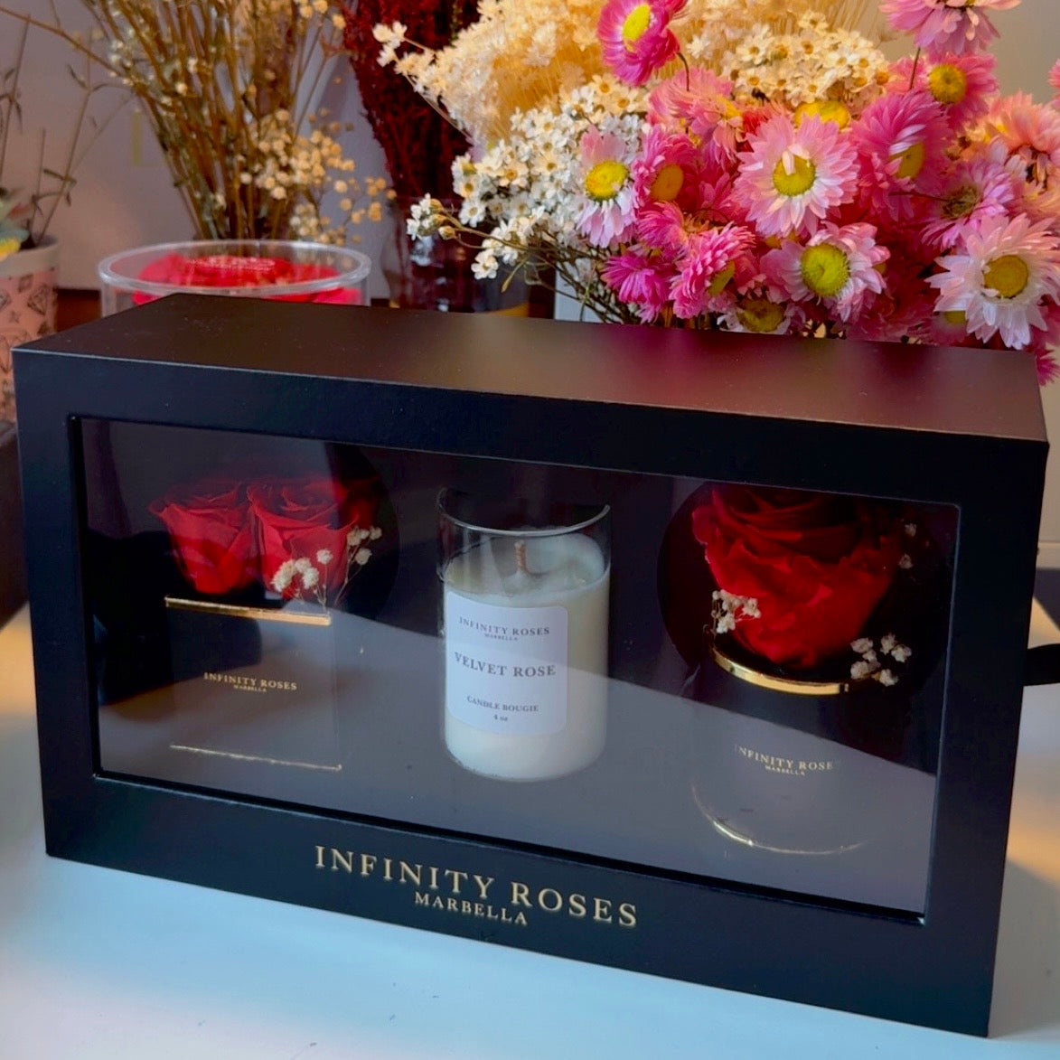 ROSE & CANDLE