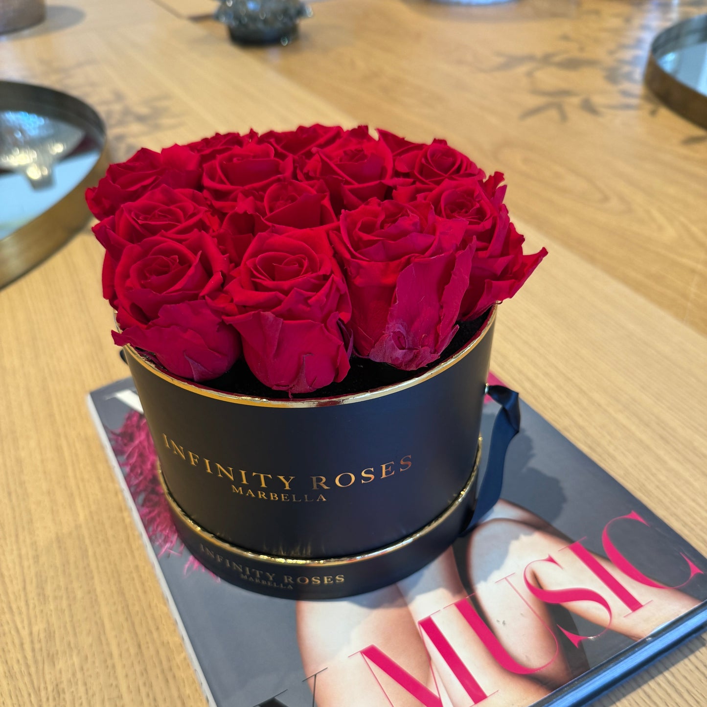 ROSAS | CLASSIC BLACK