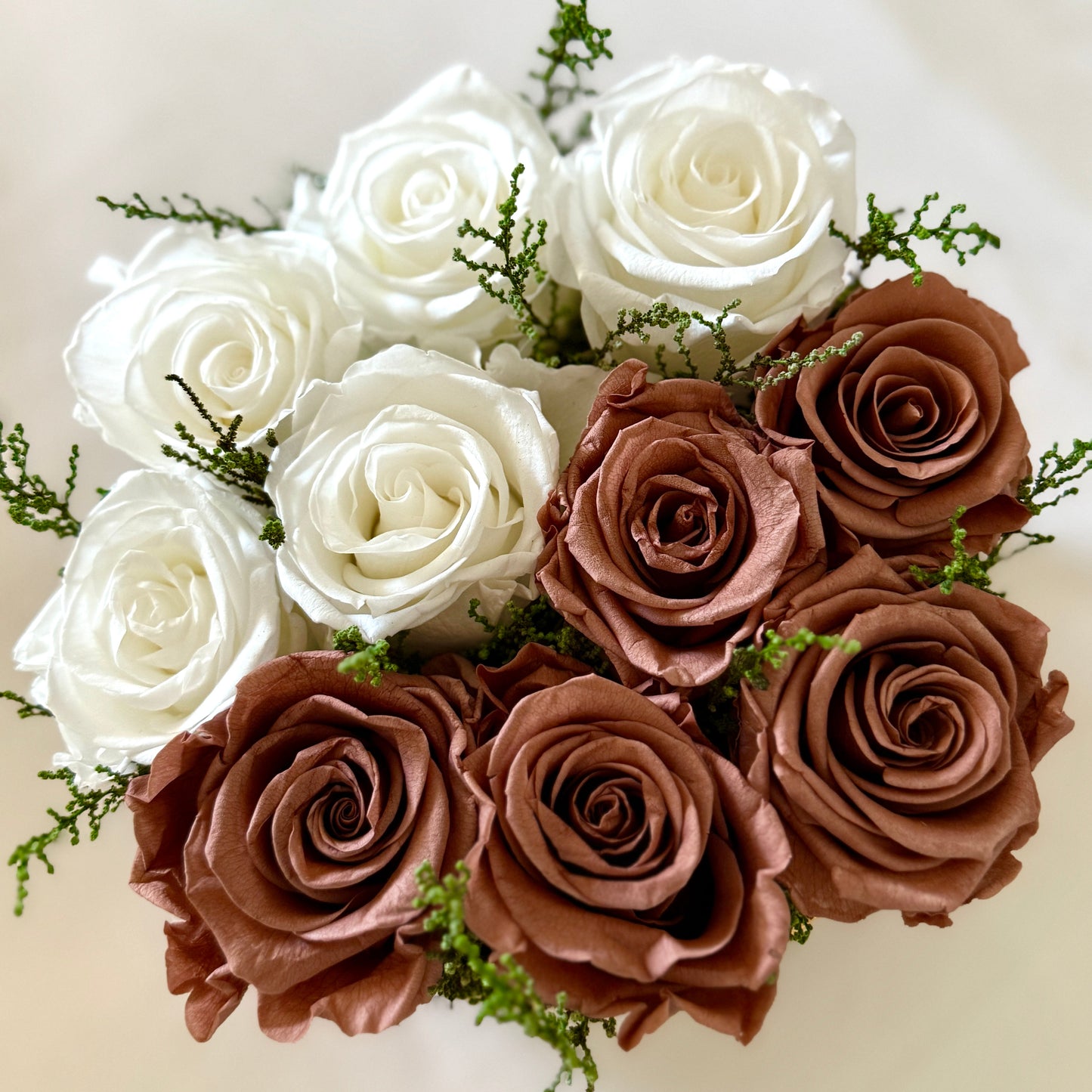 16 ROSE | DELUXE BLACK