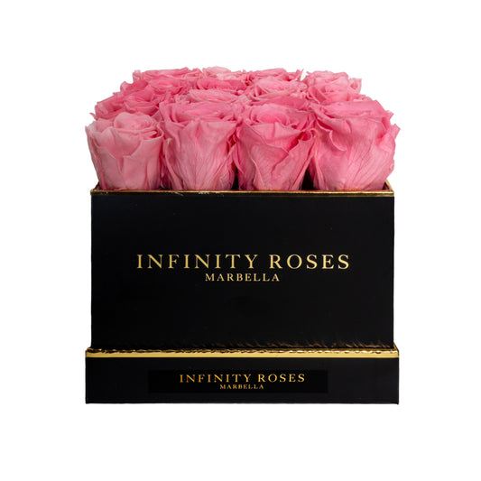 16 ROSES | DELUXE BLACK